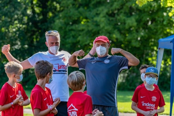 HWB-Fußballcamp: Eintracht Frankfurt Fußballschule zu Gast in Hofheim