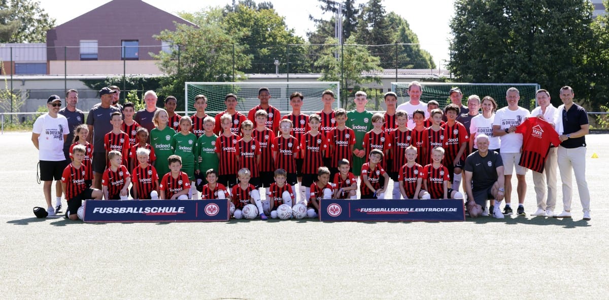 HWB-Fußballcamp: Eintracht Frankfurt Fußballschule  erneut zu Gast in Hofheim