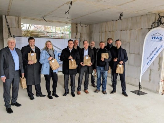 Baustelle Stadtteiltreff: Vesperaktion statt Richtfest