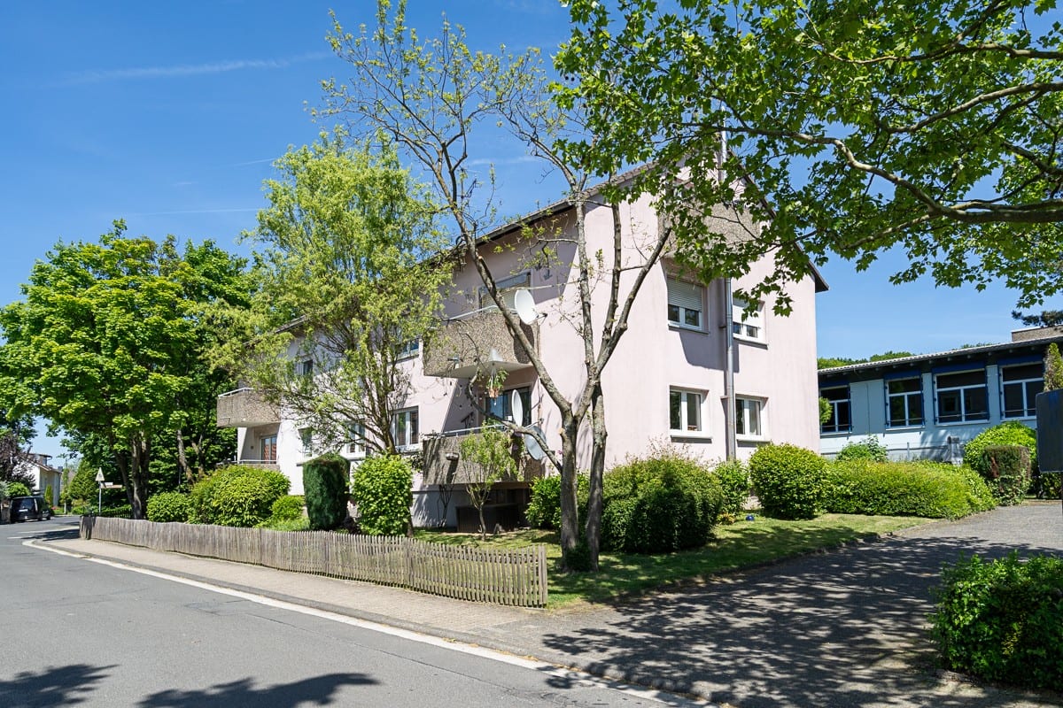 Sportplatzstraße 7 3